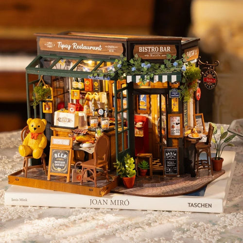Miniaturhaus - Festliches Restaurant