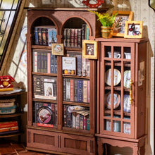 Laden Sie das Bild in den Galerie-Viewer, Miniaturhaus - Catherines Wohnzimmer