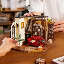 Laden Sie das Bild in den Galerie-Viewer, Miniaturhaus - Catherines Wohnzimmer