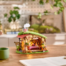 Laden Sie das Bild in den Galerie-Viewer, Miniaturhaus - Das Haus im Wald
