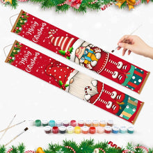 Laden Sie das Bild in den Galerie-Viewer, Malen nach Zahlen DIY Tür Banner - Gnome und Zuckerstangen