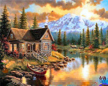 Laden Sie das Bild in den Galerie-Viewer, Diamond Painting – Berghaus am Fluss | Figured'Art