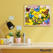 Laden Sie das Bild in den Galerie-Viewer, Diamond Painting | Diamond Painting - Butterflies and Yellow Flowers | animals butterflies Diamond Painting Animals | FiguredArt