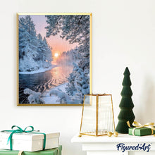 Laden Sie das Bild in den Galerie-Viewer, Diamond Painting – Fluss in der Mitte des Waldes im Winter