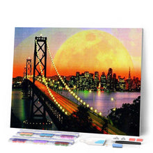 Laden Sie das Bild in den Galerie-Viewer, Diamond Painting – Golden Gate Bridge und Vollmond | Figured'Art