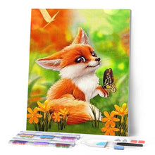 Laden Sie das Bild in den Galerie-Viewer, Diamond Painting – Fuchs und Schmetterling – 40 x 50 cm auf Keilrahmen gespannt | Figured'Art