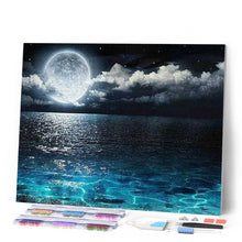 Laden Sie das Bild in den Galerie-Viewer, Diamond Painting | Diamond Painting - Full Moon and Sea Reflection | Diamond Painting Landscapes landscapes | FiguredArt