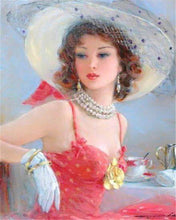 Laden Sie das Bild in den Galerie-Viewer, Diamond Painting – Eleganz in Rot