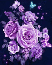 Laden Sie das Bild in den Galerie-Viewer, Diamond Painting, Lila Blumen und Schmetterlinge