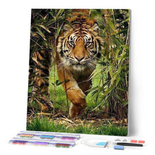 Laden Sie das Bild in den Galerie-Viewer, Diamond Painting | Diamond Painting - Lion Hunt | animals Diamond Painting Animals lions | FiguredArt