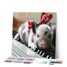 Laden Sie das Bild in den Galerie-Viewer, Diamond Painting | Diamond Painting - Pig and Piano | animals Diamond Painting Animals | FiguredArt