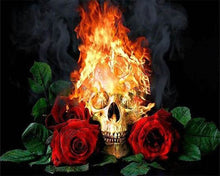 Laden Sie das Bild in den Galerie-Viewer, Diamond Painting, Feuerschädel und Rosen