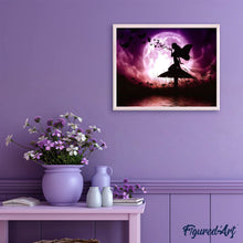Laden Sie das Bild in den Galerie-Viewer, Diamond Painting | Diamond Painting - Fairy and Full Moon | Diamond Painting Romance romance | FiguredArt