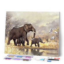 Laden Sie das Bild in den Galerie-Viewer, Diamond Painting | Diamond Painting - Family of Elephants in the savannah | animals Diamond Painting Animals elephants | FiguredArt