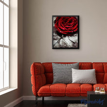 Laden Sie das Bild in den Galerie-Viewer, Diamond Painting | Diamond Painting - Red Rose | Diamond Painting Flowers flowers | FiguredArt