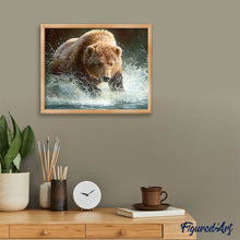 Laden Sie das Bild in den Galerie-Viewer, Diamond Painting | Diamond Painting - Bear in the River | animals bear Diamond Painting Animals | FiguredArt