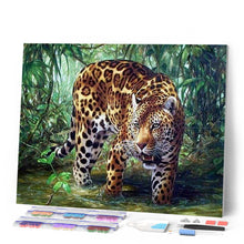 Laden Sie das Bild in den Galerie-Viewer, Diamond Painting | Diamond Painting - Leopard in the Jungle | animals Diamond Painting Animals leopards | FiguredArt
