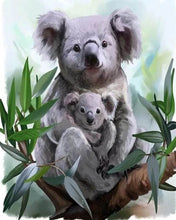 Laden Sie das Bild in den Galerie-Viewer, Diamond Painting, Koala und Baby