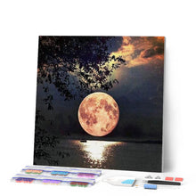 Laden Sie das Bild in den Galerie-Viewer, Diamond Painting | Diamond Painting - Full Moon | Diamond Painting Landscapes landscapes | FiguredArt