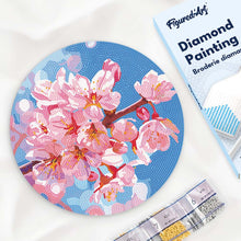 Laden Sie das Bild in den Galerie-Viewer, Diamond Painting auf Holzscheibe - Kirschblüte