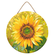 Laden Sie das Bild in den Galerie-Viewer, Diamond Painting auf Holzscheibe - Sonnenblume