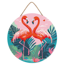 Laden Sie das Bild in den Galerie-Viewer, Diamond Painting auf Holzscheibe - Tropische Flamingos
