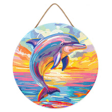 Laden Sie das Bild in den Galerie-Viewer, Diamond Painting auf Holzscheibe - Delfin