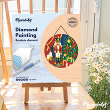 Laden Sie das Bild in den Galerie-Viewer, Diamond Painting auf Holzscheibe - Weihnachts-Nussknacker
