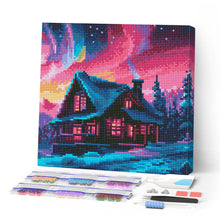 Laden Sie das Bild in den Galerie-Viewer, Mini Diamond Painting 25 x 25 cm - Haus unter dem Nordlicht-Himmel