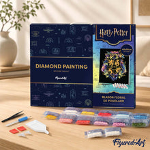 Laden Sie das Bild in den Galerie-Viewer, Diamond Painting - Blumenwappen von Hogwarts - Harry Potter – 40 x 50 cm auf Keilrahmen gespannt