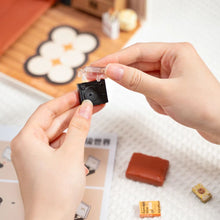 Laden Sie das Bild in den Galerie-Viewer, Miniaturhaus - Gemütliches Wohnzimmer