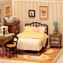 Laden Sie das Bild in den Galerie-Viewer, Miniaturhaus - Schlafzimmer der Träume
