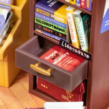 Laden Sie das Bild in den Galerie-Viewer, Miniaturhaus - Memory-Buchladen