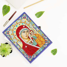 Laden Sie das Bild in den Galerie-Viewer, Notizbuch Diamond Painting Jungfrau Maria mit Jesus