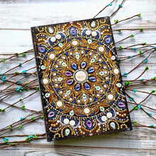 Laden Sie das Bild in den Galerie-Viewer, Notizbuch Diamond Painting Design Mandala