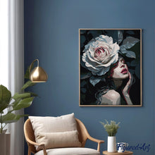 Laden Sie das Bild in den Galerie-Viewer, Dame mit Weißer Rose