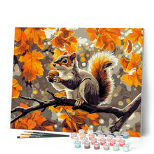 Laden Sie das Bild in den Galerie-Viewer, Herbst-Eichhörnchen