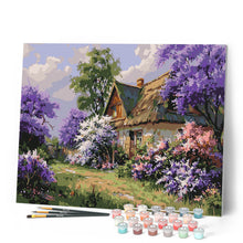 Laden Sie das Bild in den Galerie-Viewer, Cottage mit Flieder-Garten