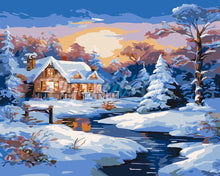 Laden Sie das Bild in den Galerie-Viewer, Malen nach Zahlen Figured&#39;Art – Winterhütte im Sonnenuntergang