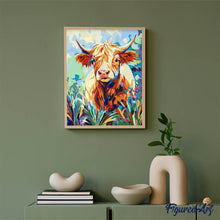Laden Sie das Bild in den Galerie-Viewer, Highland Cow in Blüte