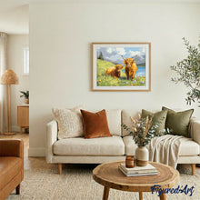Laden Sie das Bild in den Galerie-Viewer, Highland Cow Familie am See