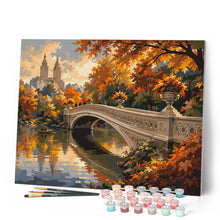 Laden Sie das Bild in den Galerie-Viewer, Central Park im Herbst mit der Bow Bridge