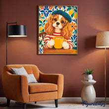 Laden Sie das Bild in den Galerie-Viewer, Spaniel mit Baskenmütze im Café