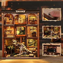 Laden Sie das Bild in den Galerie-Viewer, Book Nook - Die Jurassische-Galerie