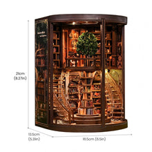 Laden Sie das Bild in den Galerie-Viewer, Book Nook - Der Baum der Erkenntnis