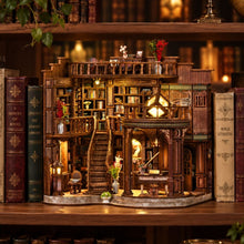 Laden Sie das Bild in den Galerie-Viewer, Miniaturhaus - Die Verträumte Buchhalle