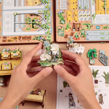 Laden Sie das Bild in den Galerie-Viewer, Miniaturhaus - Windsor Blumenhaus