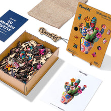 Laden Sie das Bild in den Galerie-Viewer, Holzpuzzle Erwachsene - Blühender Kaktus im Topf