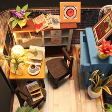 Laden Sie das Bild in den Galerie-Viewer, Miniaturhaus - Pause Café