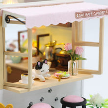 Laden Sie das Bild in den Galerie-Viewer, Miniaturhaus - Garten des Katzenkaffees